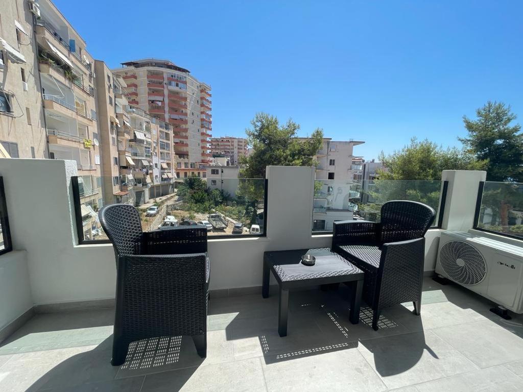 Sunrose Residences Sarandë エクステリア 写真