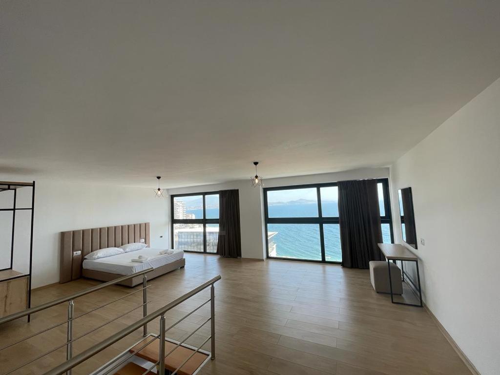 Sunrose Residences Sarandë エクステリア 写真
