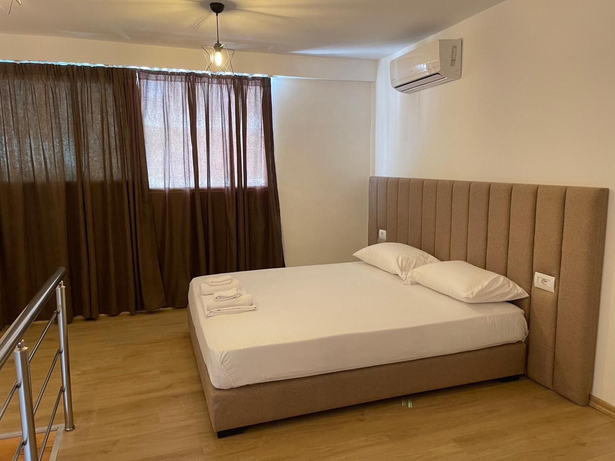 Sunrose Residences Sarandë エクステリア 写真